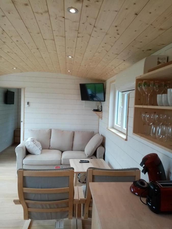 La Roulotte Julyana Villa Vielsalm Bagian luar foto