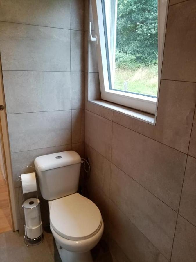 La Roulotte Julyana Villa Vielsalm Bagian luar foto